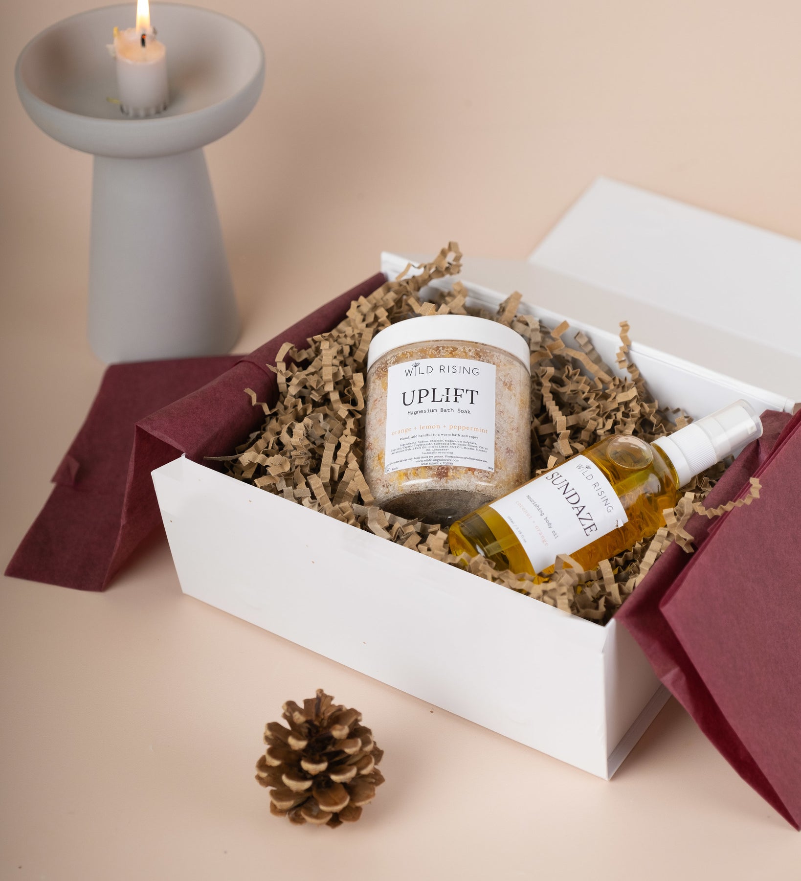 lifestyle bath salts and body oil gift box