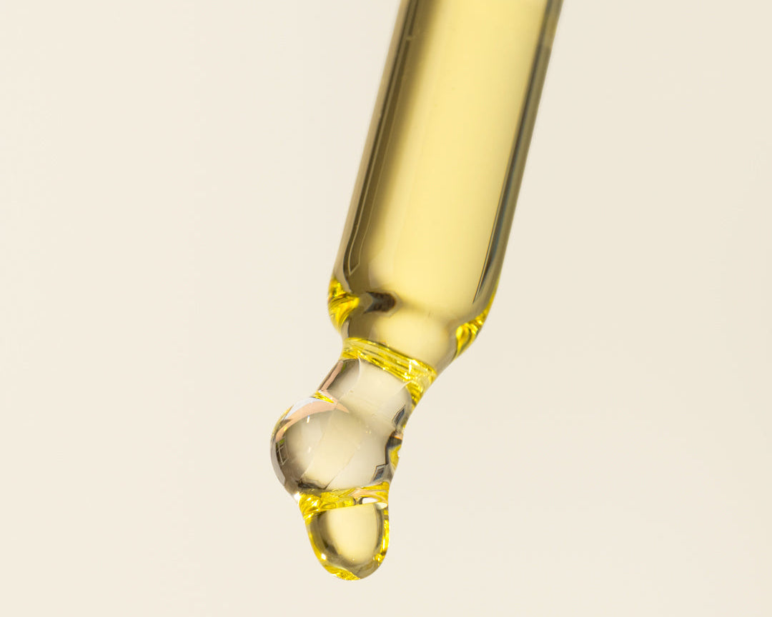 wild rising radiance face oil with rose hip