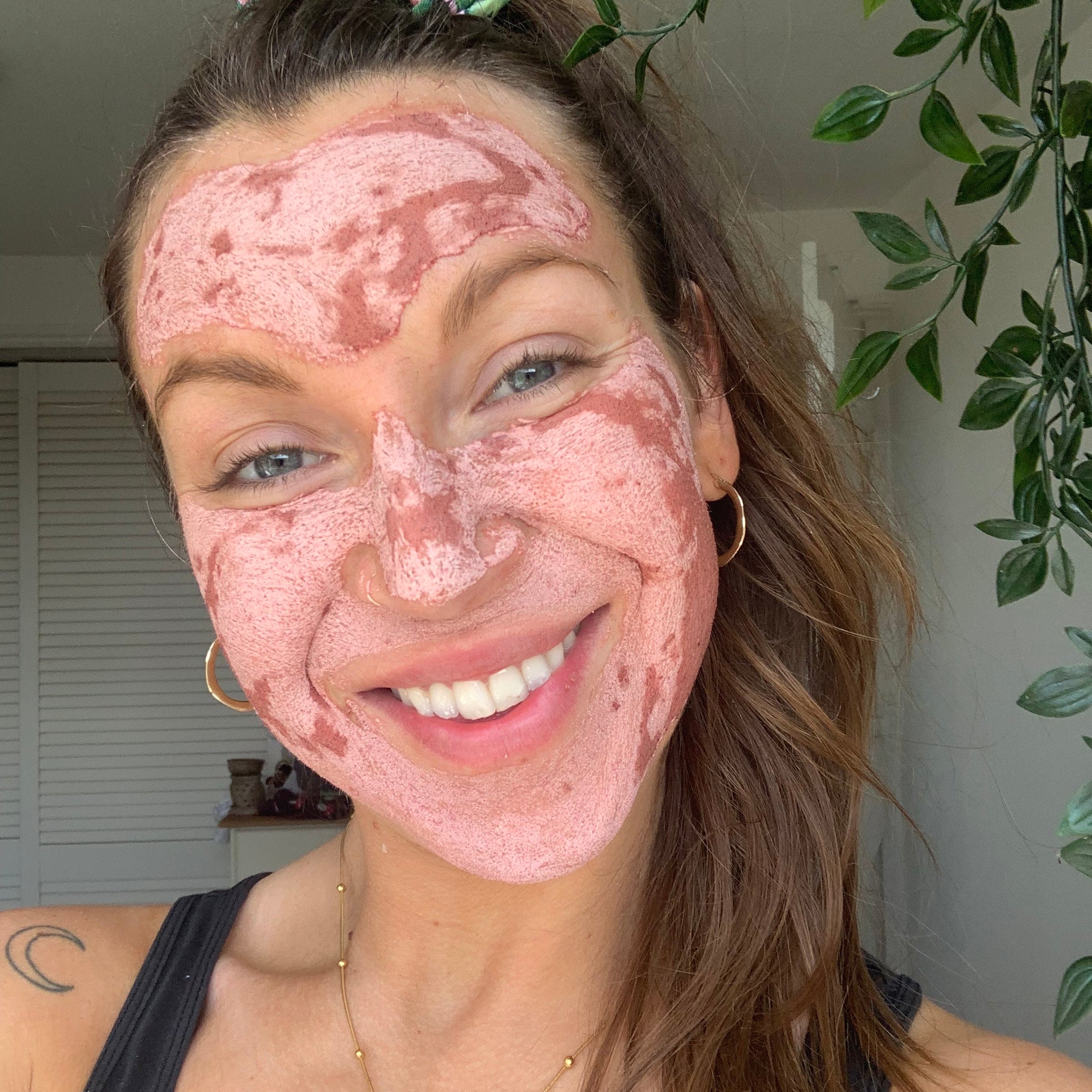 jess with natural clay mask on her face