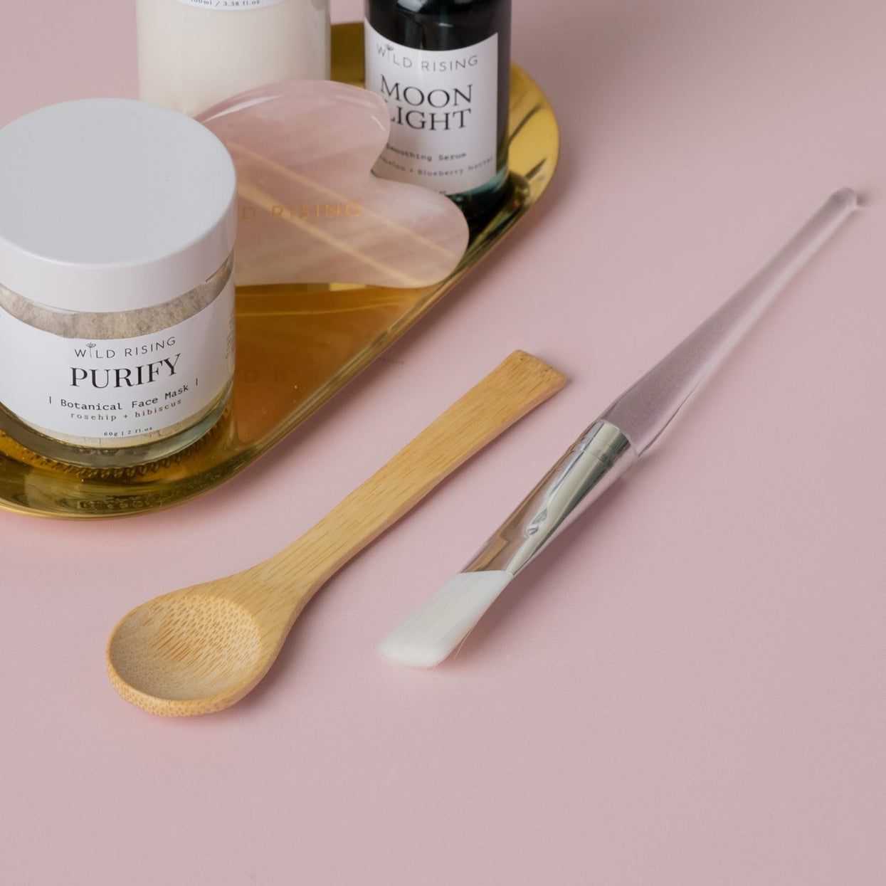 wild rising face mask brush and spoon