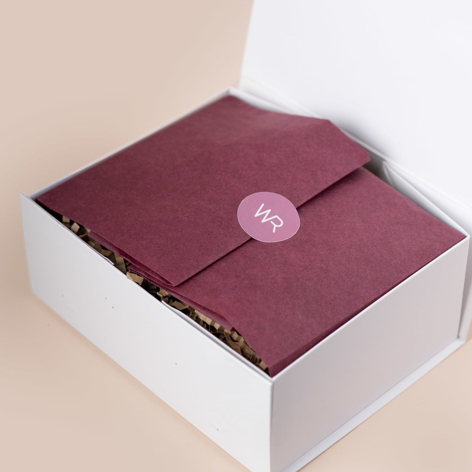 wild rising gift box open